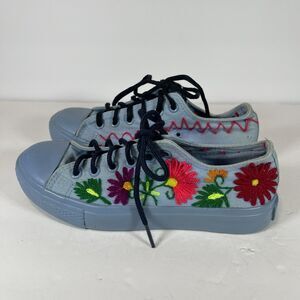 CompassEmbroidered Canvas Low Top Sneakers